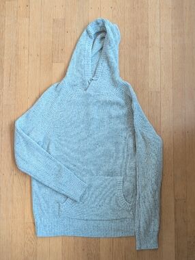 American Eagle Outfitters Light Gray Ribbed Hoodie Sweater
